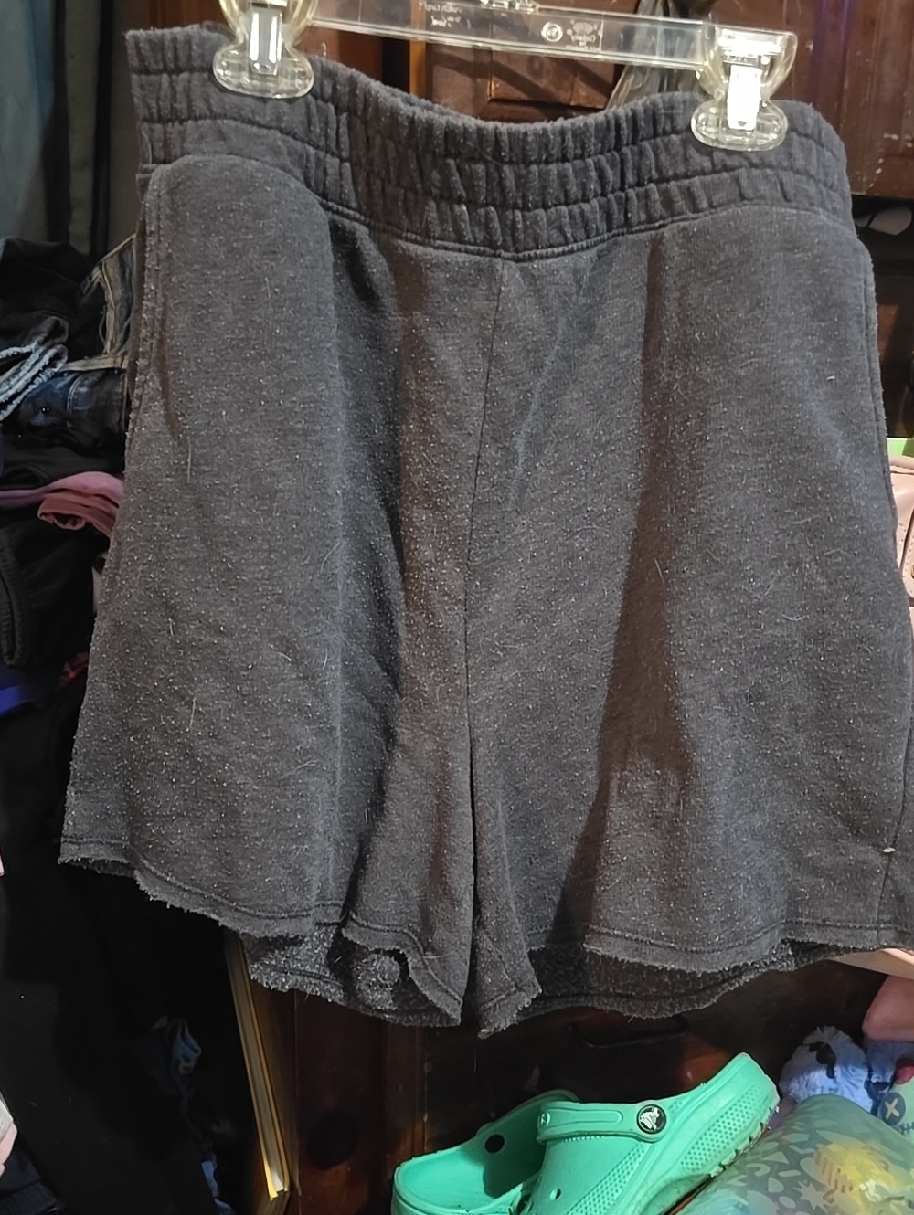 !!. Mens M  Elastic Waist Knit Shorts
